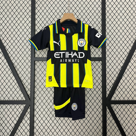 Kit Infantil Manchester City 24/25 Torcedor Unissex
